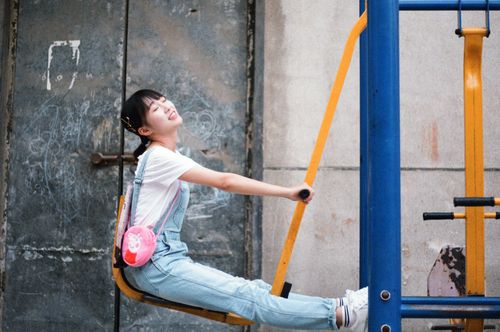 牢牢把控住 牢牢把控住